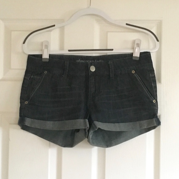American Eagle Denim Shorts - Picture 2 of 2